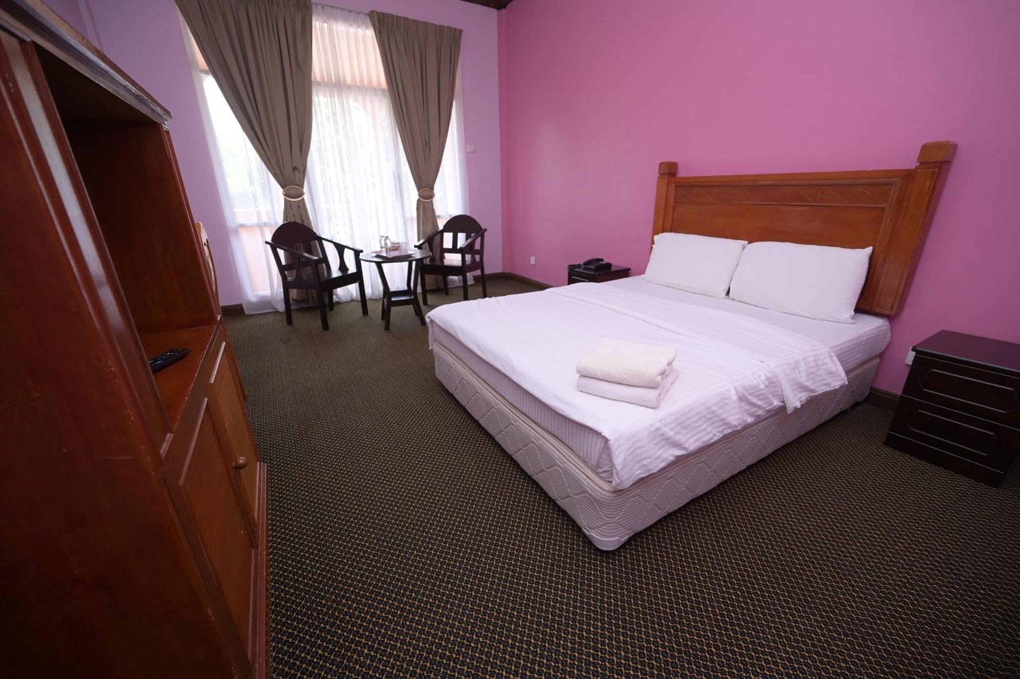 Kesedar Hotel Travel & Tours Sdn Bhd Gua Musang Esterno foto